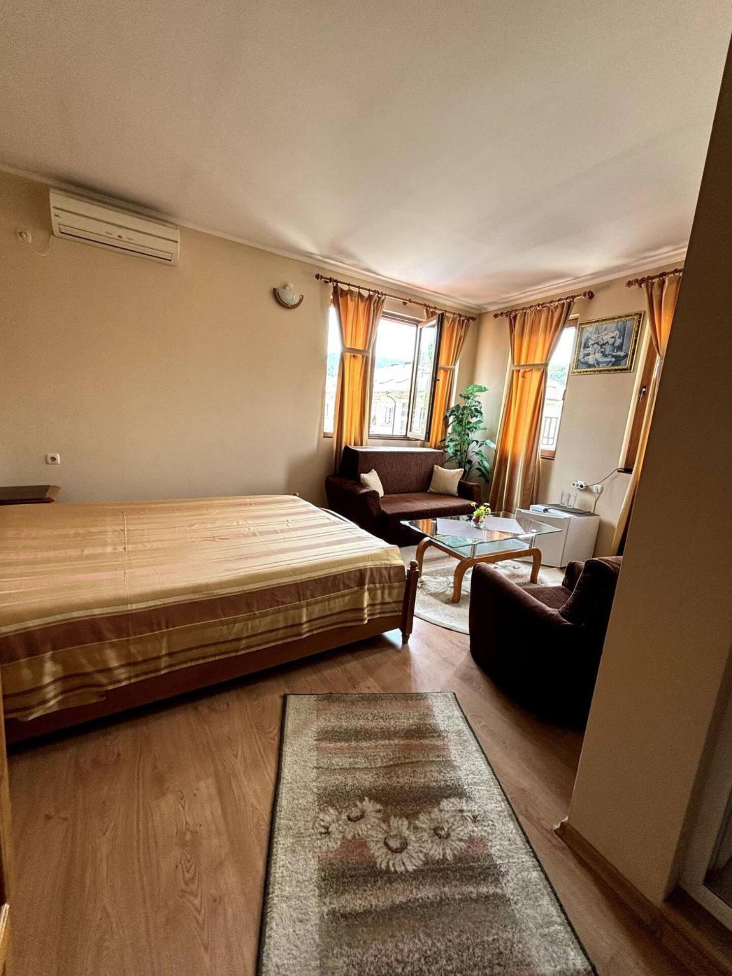 Hotel Rai Tryavna Exterior photo